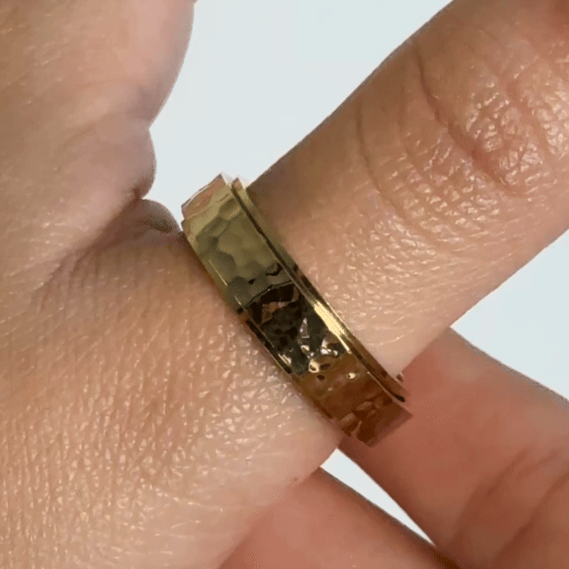 Anillo Deslizante Hammered Dorado