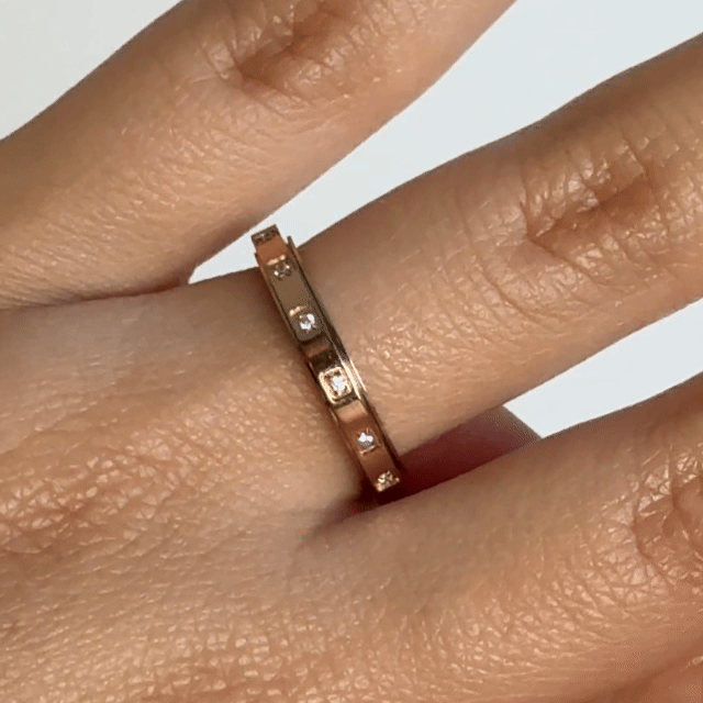 Anillo Deslizante Delgado Brillos Oro Rosa