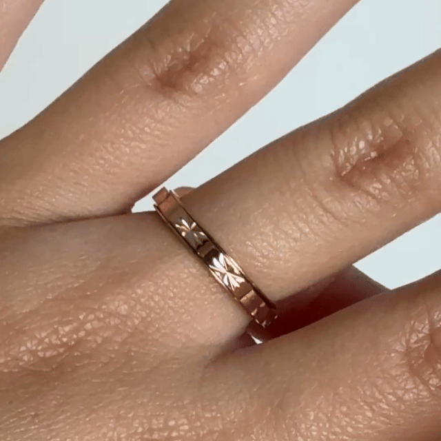 Anillo Deslizante Delgado Textura 1 Oro Rosa