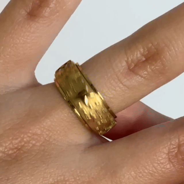 Anillo Deslizante Estrellas Relieve Dorado