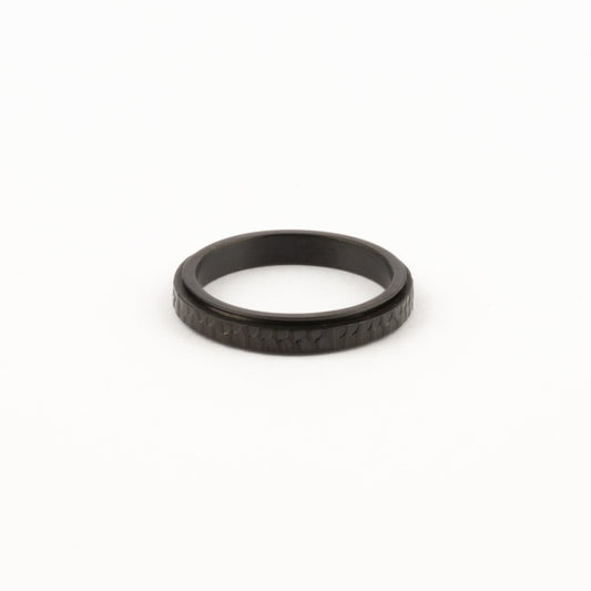 Anillo Deslizante Delgado Hammered Negro